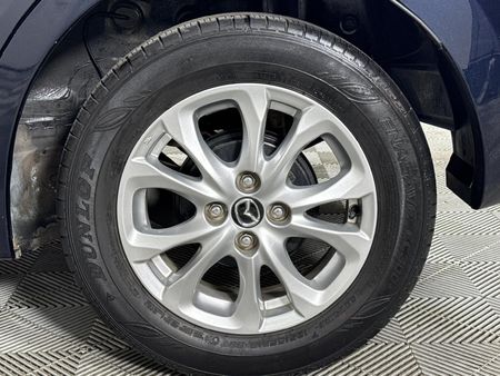 2018-Mazda-2-15-Dynamic-5-dr_17