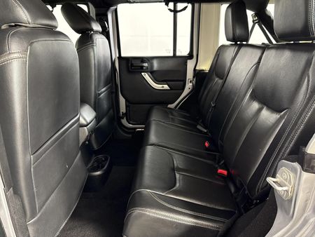 2020-Jeep-Wrangler-Unlimited-Rubicon-36-V6-Auto_8