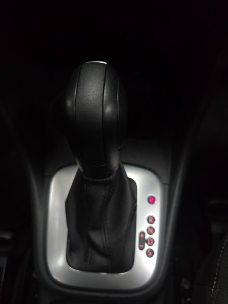 2026-Volkswagen-Polo-Vivo-16-Life_13