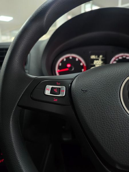 2026-Volkswagen-Polo-Vivo-16-Life_21