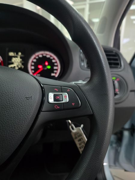 2026-Volkswagen-Polo-Vivo-16-Life_22