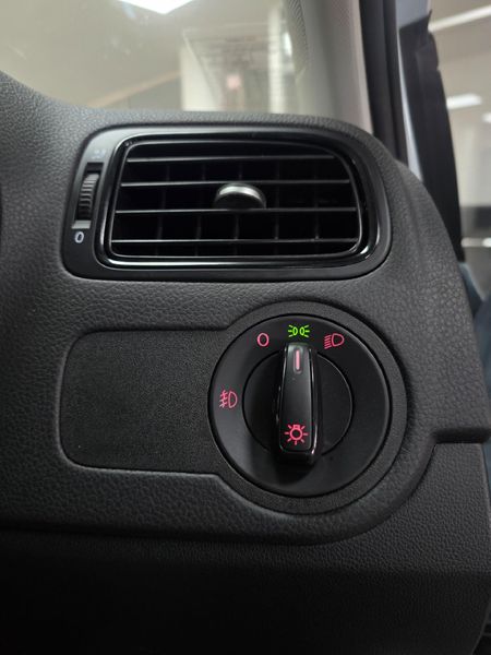 2026-Volkswagen-Polo-Vivo-16-Life_24