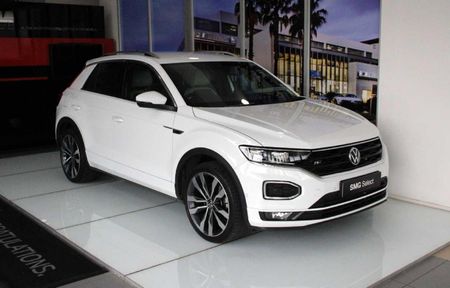 2021-Volkswagen-T-Roc-20-TSI-4Motion-R-Line-Auto_0