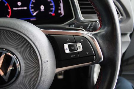 2021-Volkswagen-T-Roc-20-TSI-4Motion-R-Line-Auto_11