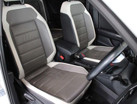 2021-Volkswagen-T-Roc-20-TSI-4Motion-R-Line-Auto_8