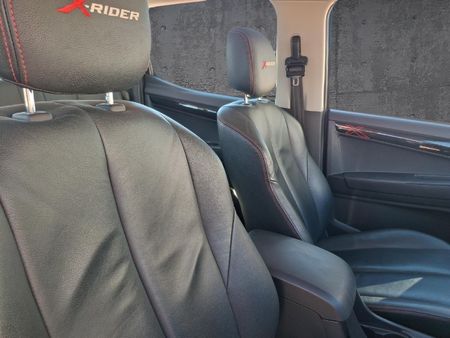 2020-Isuzu-D-Max-250-HO-X-Rider-Auto-Double-Cab_15