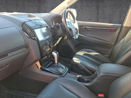 2020-Isuzu-D-Max-250-HO-X-Rider-Auto-Double-Cab_18