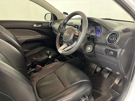 2021-Kia-Pegas-14-LX_10