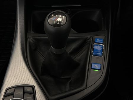 2014-BMW-1-Series-M135i-5-dr_11