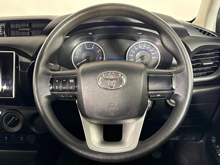 2019-Toyota-Hilux-24-GD-6-Raised-Body-SRX-Double-Cab_12