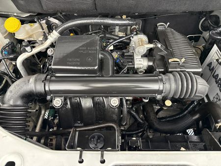 2023-Renault-Kiger-10-Energy-Zen_13