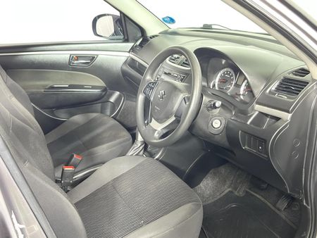 2017-Suzuki-Swift-14-GLS-Auto_10