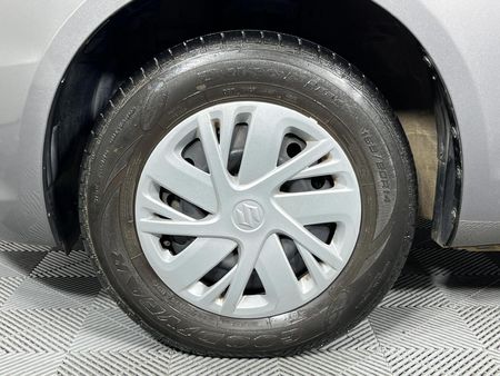 2017-Suzuki-Swift-14-GLS-Auto_16