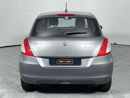 2017-Suzuki-Swift-14-GLS-Auto_4