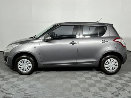 2017-Suzuki-Swift-14-GLS-Auto_5