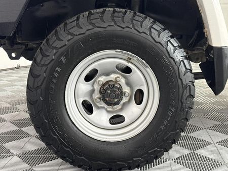 2013-Toyota-Land-Cruiser-79-42-D-Double-Cab_15