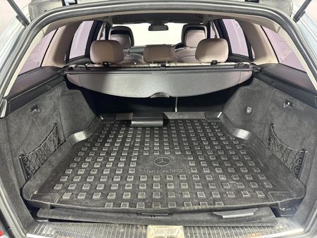 2012-Mercedes-Benz-C-Class-C-200-CDi-Estate-Avantgarde-Auto_15