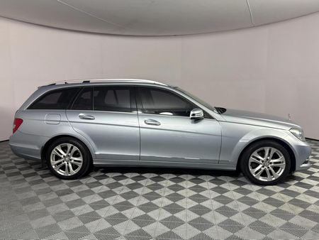 2012-Mercedes-Benz-C-Class-C-200-CDi-Estate-Avantgarde-Auto_3