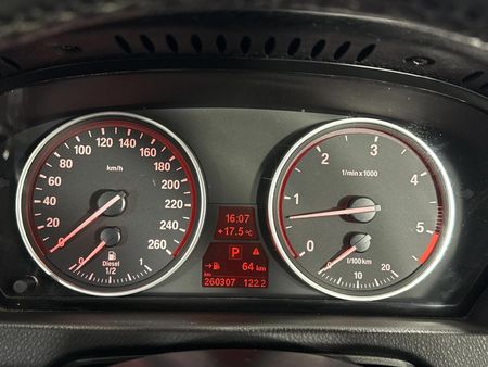 2010-BMW-X5-xDrive30d-M-Sport-Auto_7