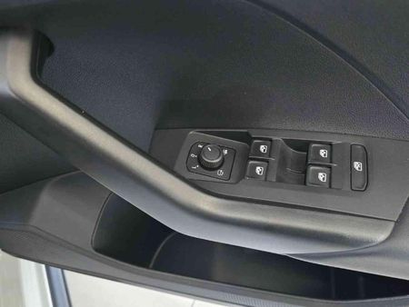 2024-Volkswagen-T-Cross-10-TSI-Comfortline-Auto_5