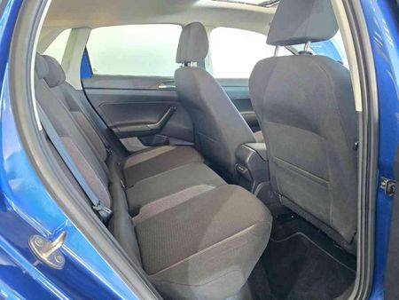 2022-Volkswagen-Polo-10-TSI-Life_11