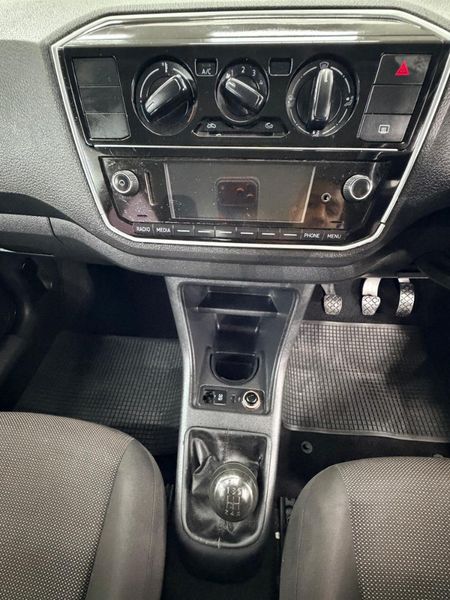 2019-Volkswagen-Up-Take-Up-10-5-dr_9