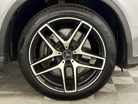 2017-Mercedes-AMG-GLE-Coupe-450-43-AMG-4Matic_16