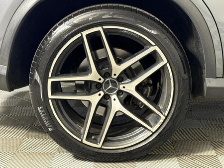 2017-Mercedes-AMG-GLE-Coupe-450-43-AMG-4Matic_17