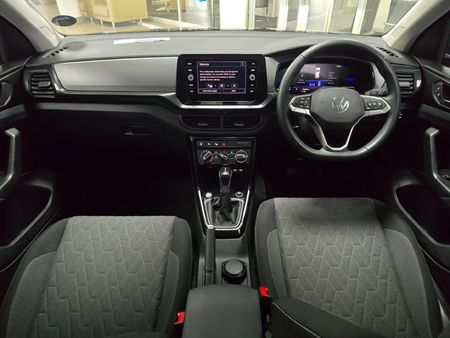 2026-Volkswagen-T-Cross-10-TSI-Life-Auto_9