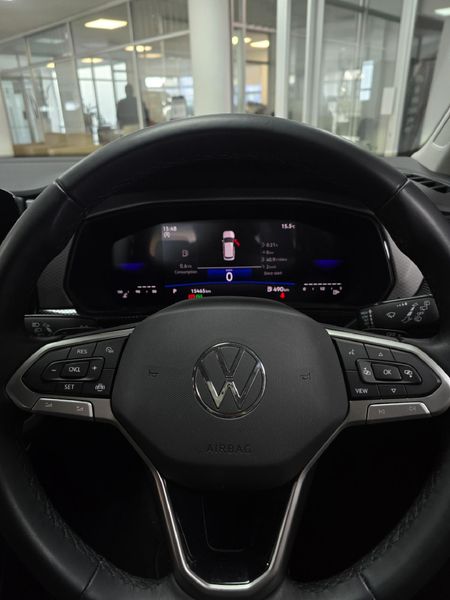 2026-Volkswagen-T-Cross-10-TSI-Life-Auto_16