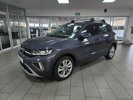 2026-Volkswagen-T-Cross-10-TSI-Life-Auto_1