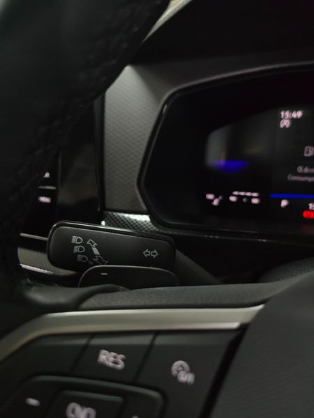 2026-Volkswagen-T-Cross-10-TSI-Life-Auto_20