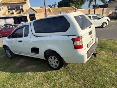 2014-Chevrolet-Utility-DIESEL-13-D-MANUAL-BAKKIE_5
