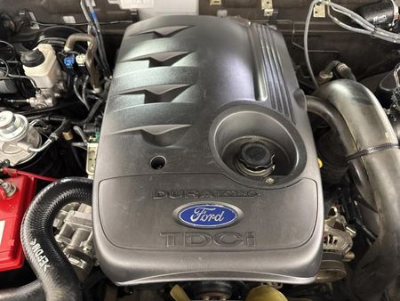 2013-Ford-Everest-30-TDCi-LTD-4x4-Auto_14
