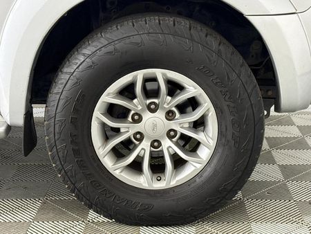 2013-Ford-Everest-30-TDCi-LTD-4x4-Auto_16
