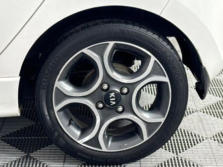 2014-Kia-Picanto-12-EX_16
