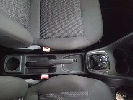 2019-Volkswagen-Polo-Vivo-14-Trendline-5-dr_9