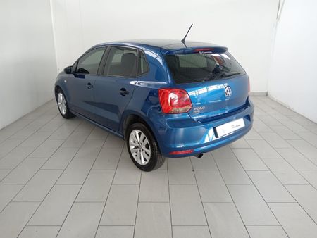 2019-Volkswagen-Polo-Vivo-14-Trendline-5-dr_3