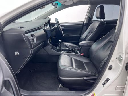 2020-Toyota-Corolla-16-Prestige_6