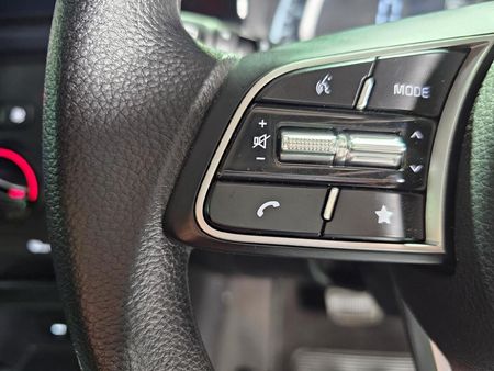 2026-Kia-Sonet-15-LS-Auto_15