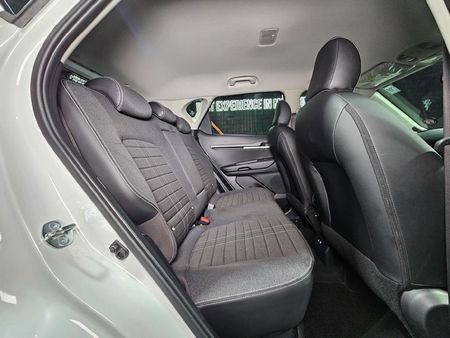 2026-Kia-Sonet-15-LS-Auto_21