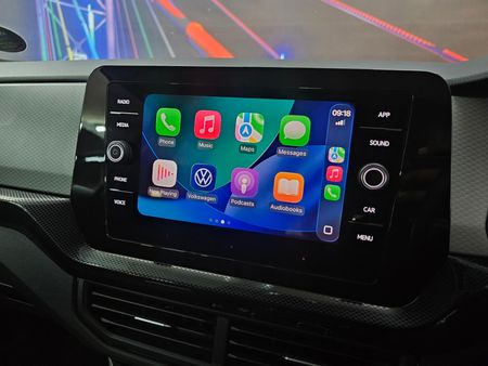 2026-Volkswagen-T-Cross-10-TSI-Life-Auto_5