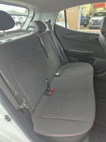 2026-Hyundai-Grand-i10-10-Motion_12