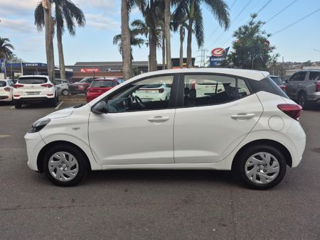 2026-Hyundai-Grand-i10-10-Motion_20