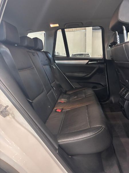2016-BMW-X3-xDrive20d-Auto_11