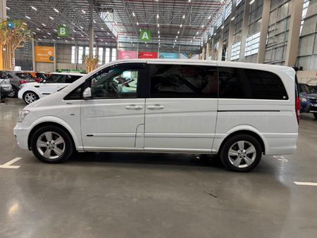 2014-Mercedes-Benz-Viano-30-CDI-Trend-Auto_5