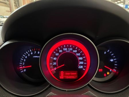2012-Kia-Cerato-20-Koup_10