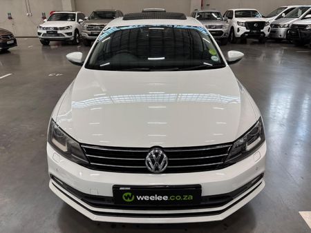 2015-Volkswagen-Jetta-GP-14-TSI-Comfortline-Auto_7