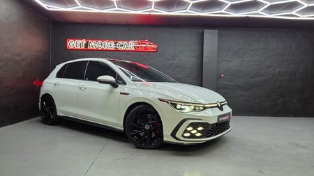 2022-Volkswagen-Golf-8-GTI-20-TSI-Auto_4