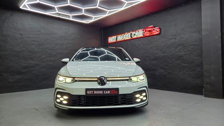 2022-Volkswagen-Golf-8-GTI-20-TSI-Auto_5